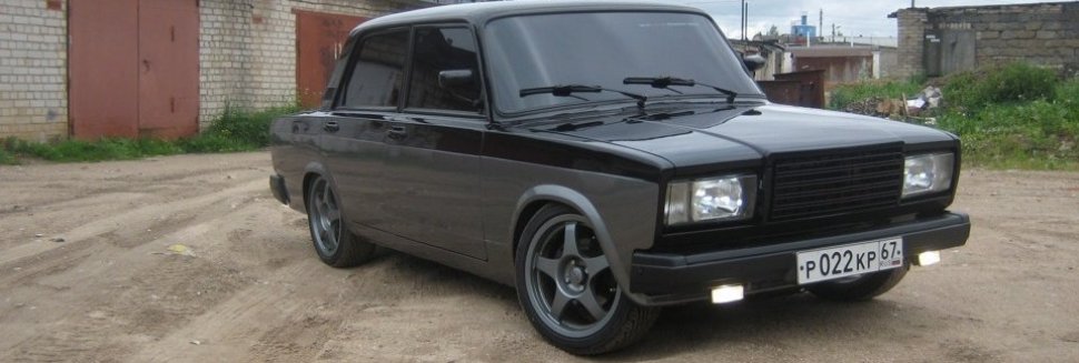 Автомобиль Ваз 2107
